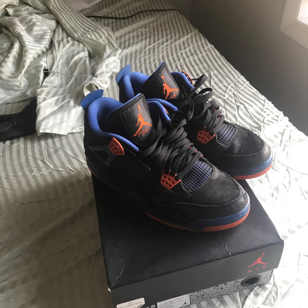 Air Jordan Retro 4s Cavs
